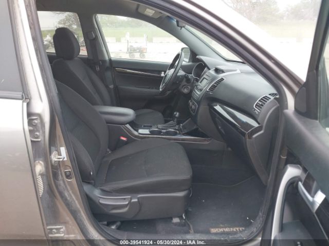 5XYKTCA62EG487157 KIA SORENTO LX