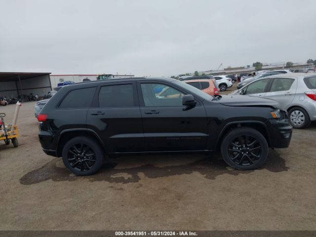 1C4RJEAG6JC363674 Jeep Grand Cherokee Altitude 4x2