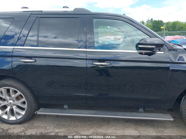 Ford Expedition Limited 2018 1FMJU2AT9JEA49582 Image 13