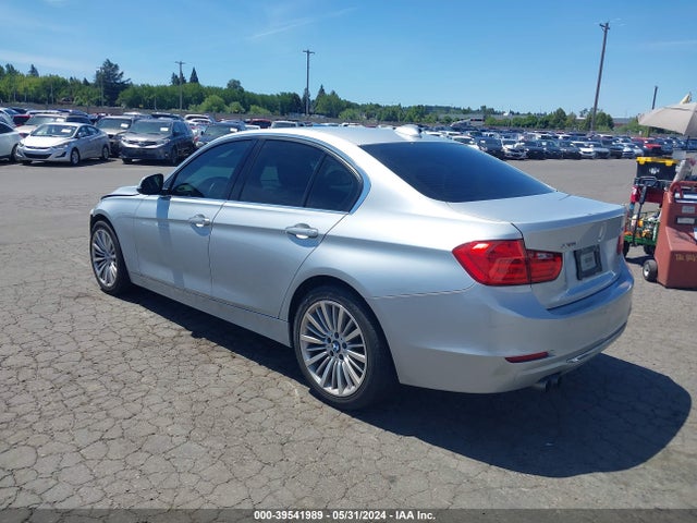 WBA3B5C51EF959033 BMW 328i Xdrive