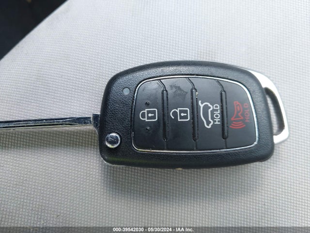 Hyundai SONATA SE 2016 5NPE24AFXGH256198 Image 11
