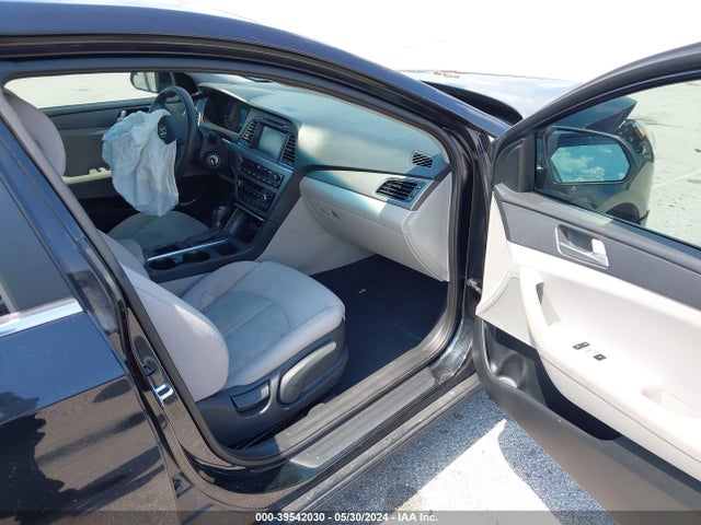 Hyundai SONATA SE 2016 5NPE24AFXGH256198 Image 5