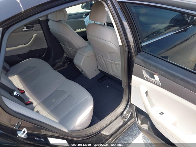 Hyundai SONATA SE 2016 5NPE24AFXGH256198 Image 8