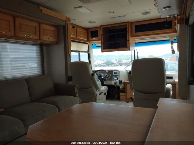 2003 Roadmaster Rail Magnum S-series Blue Streak მანქანა იყიდება აუქციონზე, vin: 1RFB2444933024574, აუქციონის ნომერი: 39542068