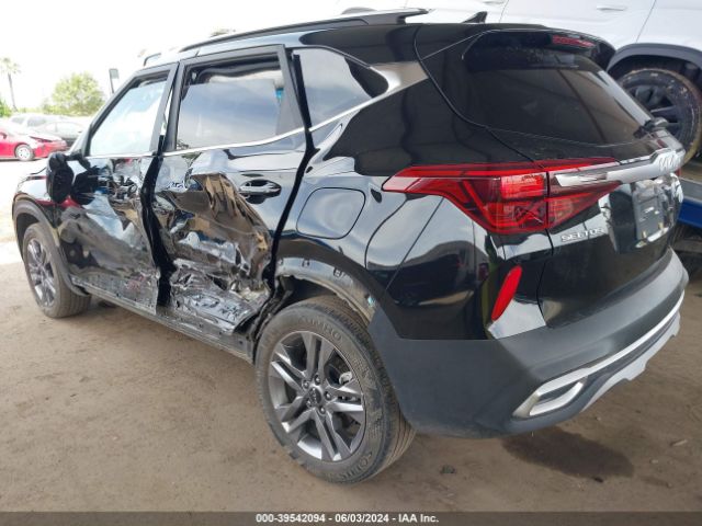 KNDEUCAA8P7354241 KIA SELTOS S