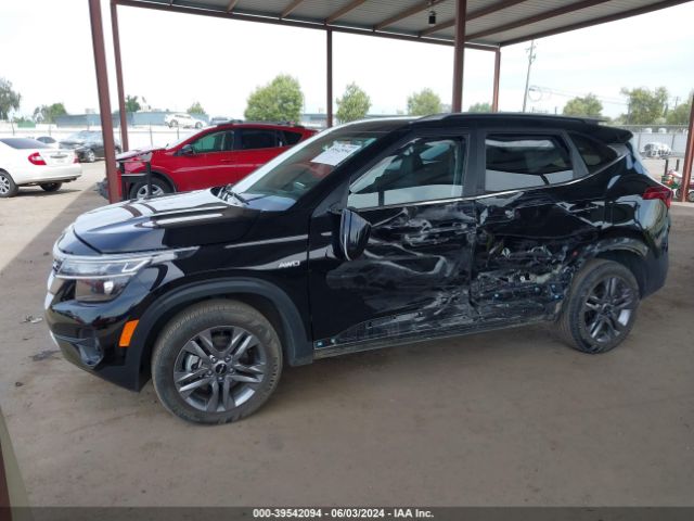 KNDEUCAA8P7354241 KIA SELTOS S