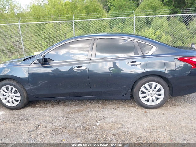 Nissan Altima 2.5 S 2017 1N4AL3AP1HN312051 Image 14
