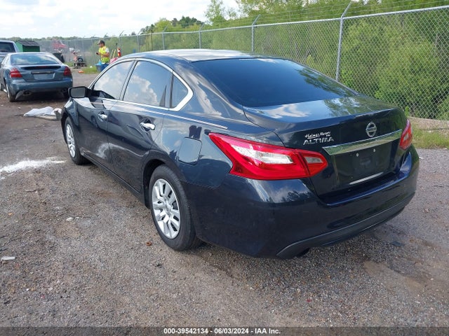 Nissan Altima 2.5 S 2017 1N4AL3AP1HN312051 Image 3
