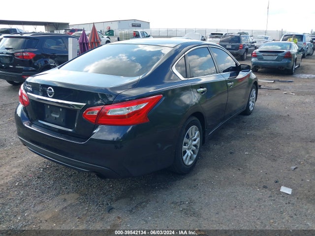 Nissan Altima 2.5 S 2017 1N4AL3AP1HN312051 Image 4