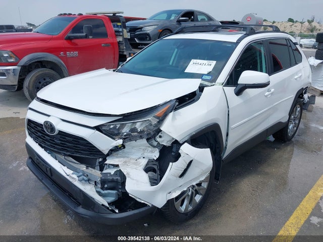 Toyota Rav4 Xle Premium 2019 2T3A1RFV8KC013118 Image 2