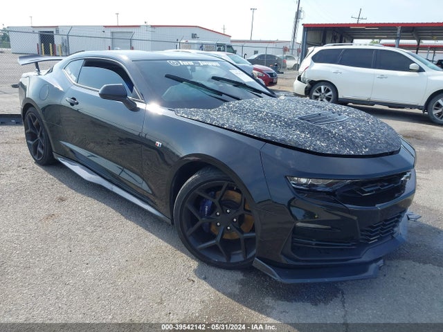 39542142 :رقم المزاد ، 1G1FF1R76M0143063 vin ، 2021 Chevrolet Camaro Rwd  1ss مزاد بيع