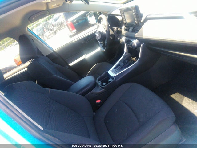 Toyota RAV4 LE 2021 2T3H1RFV8MW156392 Image 5