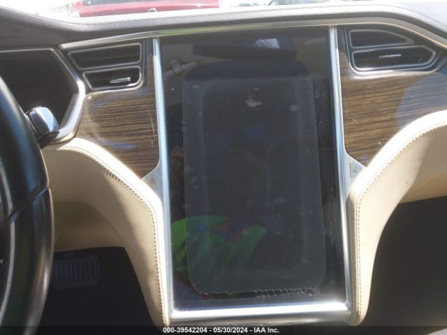 5YJSA1H17EFP37794 Tesla Model S P85