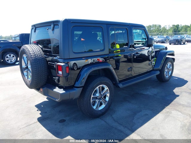 1C4HJXEG2NW151943 Jeep Wrangler Unlimited Sahara 4x4