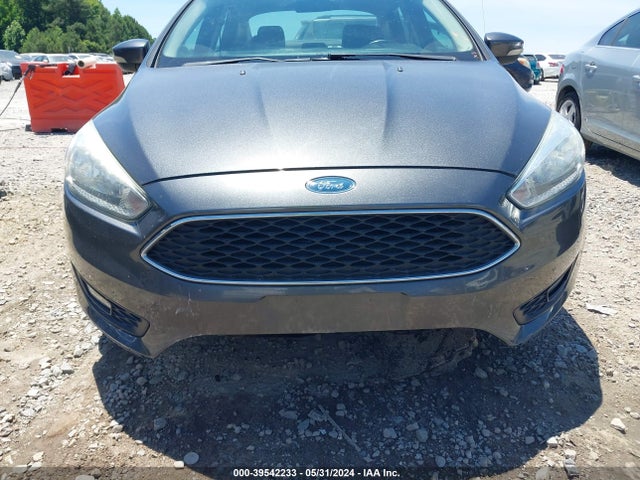 Ford FOCUS SE 2016 1FADP3F25GL401551 Image 6