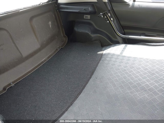 Toyota Prius C Two 2016 JTDKDTB39G1124908 Image 8