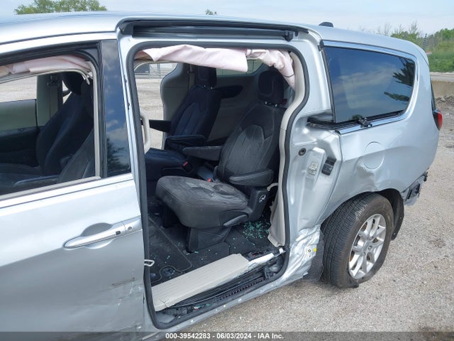 2C4RC1CG7PR578738 Chrysler Voyager Lx