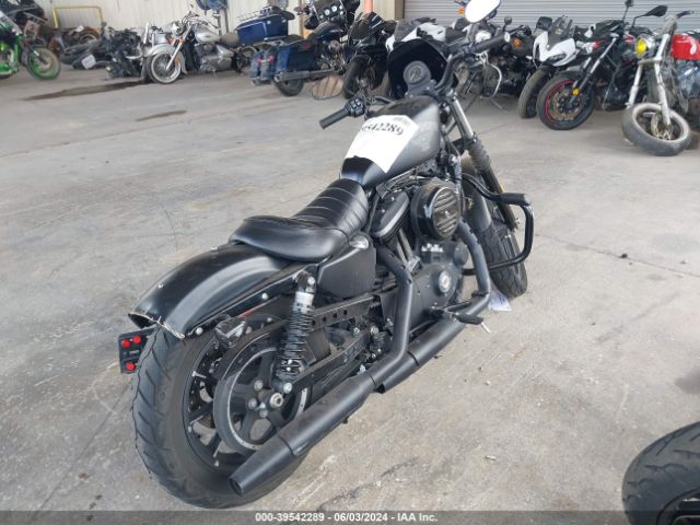 2018 HARLEY-DAVIDSON XL883 1HD4LE216JC419836 Photo 3