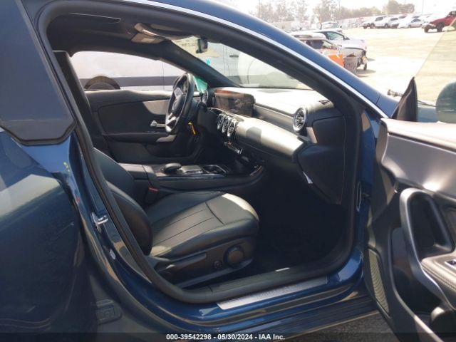 W1K5J4GB3NN300696 Mercedes-Benz Cla 250 Coupe