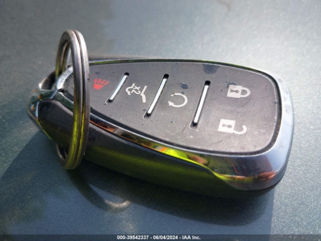 2GNAXMEV3N6105097 Chevrolet Equinox Fwd Rs