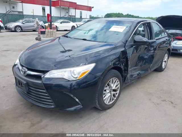 Toyota CAMRY LE 2017 4T1BF1FK6HU379088 Image 2