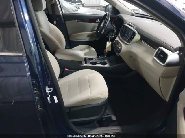 5XYPG4A31JG427662 KIA Sorento 2.4l Lx