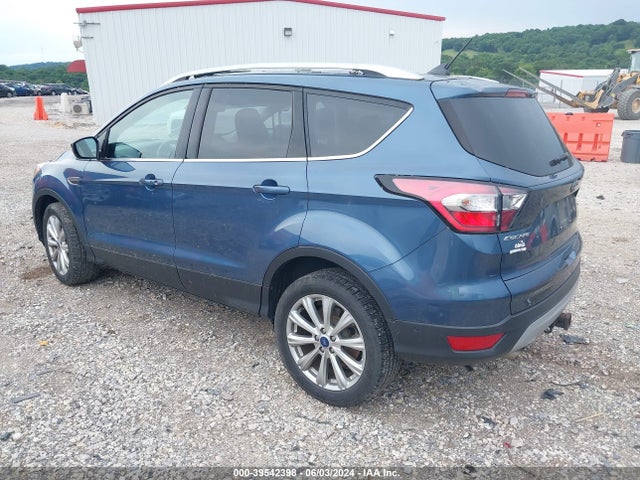 Ford Escape Titanium 2018 1FMCU9J93JUB31318 Image 3