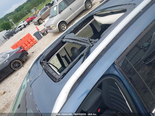 Ford Escape Titanium 2018 1FMCU9J93JUB31318 Image 6