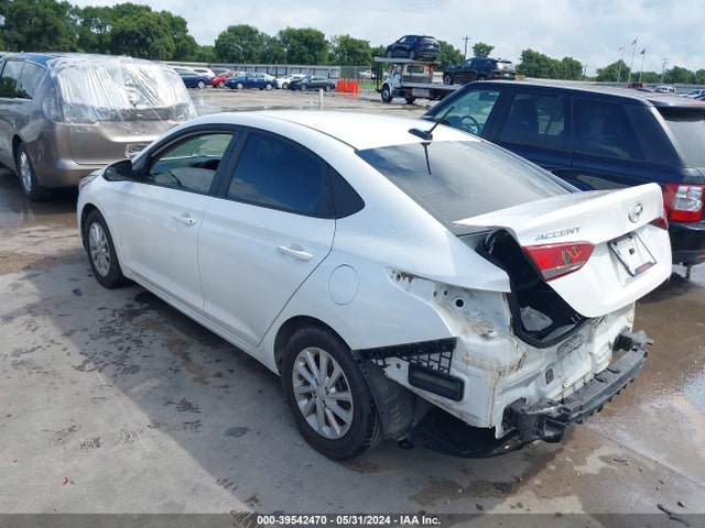 Hyundai Accent Sel 2018 3KPC24A32JE010643 Image 3