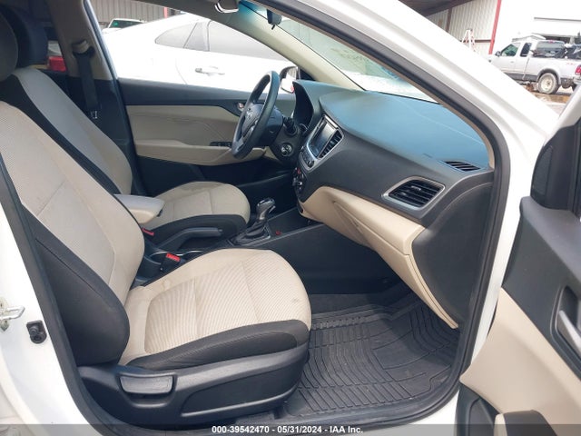 Hyundai Accent Sel 2018 3KPC24A32JE010643 Image 5