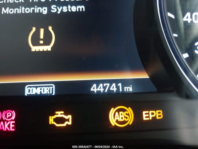 KMTG34LE2LU058176 Genesis G70 3.3t Rwd