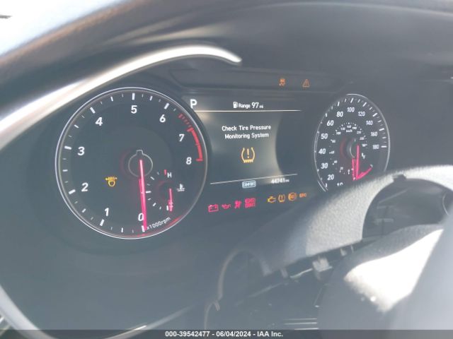 KMTG34LE2LU058176 Genesis G70 3.3t Rwd