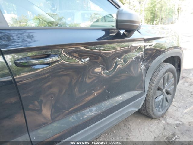 3VVCX7B24PM381053 Volkswagen Taos 1.5t S