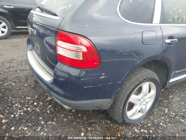 2004 PORSCHE CAYENNE WP1AB29P24LA60987 Photo 5