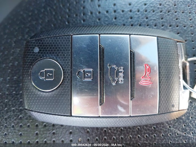 KIA Sorento 3.3l Ex 2018 5XYPH4A50JG373625 Image 11