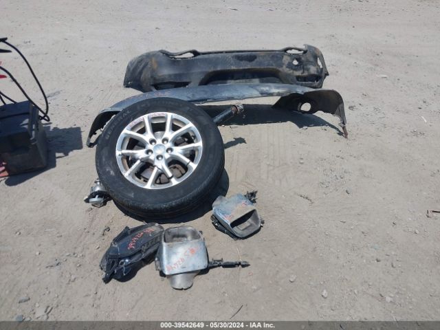 1C4PJMCS4FW653629 Jeep Cherokee Latitude