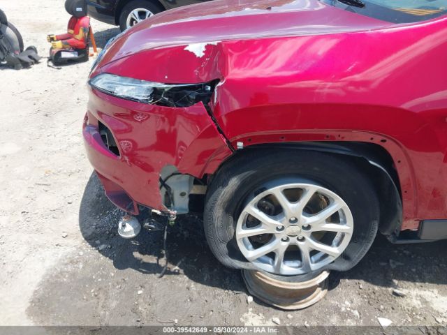 1C4PJMCS4FW653629 Jeep Cherokee Latitude