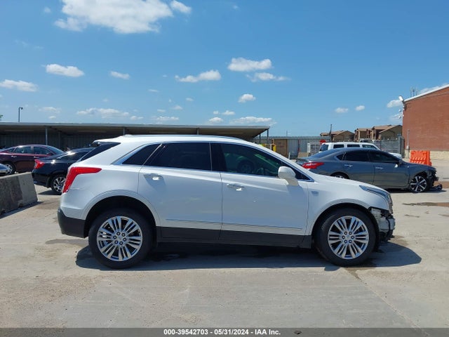 1GYKNCRS4HZ101432 Cadillac Xt5 Premium Luxury