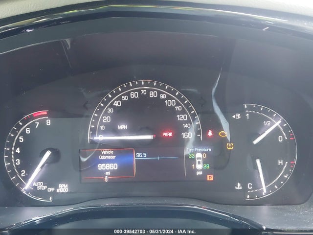 1GYKNCRS4HZ101432 Cadillac Xt5 Premium Luxury