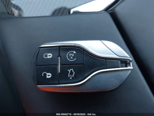 ZN661YUSXJX285752 Maserati Levante S Gransport