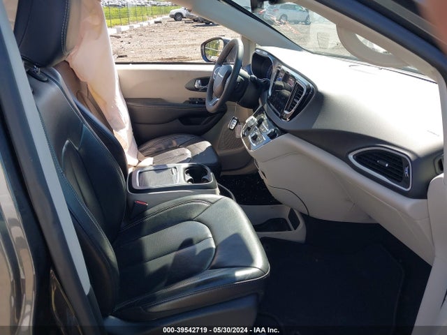 Chrysler Pacifica Touring L 2022 2C4RC1BG0NR168278 Image 5