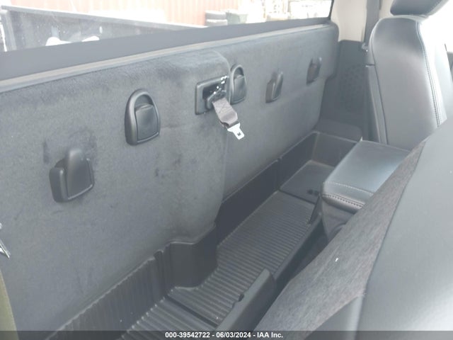 RAM 1500 Classic Tradesman Regular Cab 4x2 8' Box 2023 3C6JR6DG2PG647632 Image 8