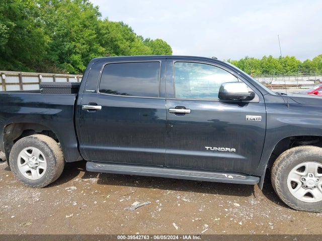 5TFHW5F10GX548208 Toyota Tundra Limited 5.7l V8
