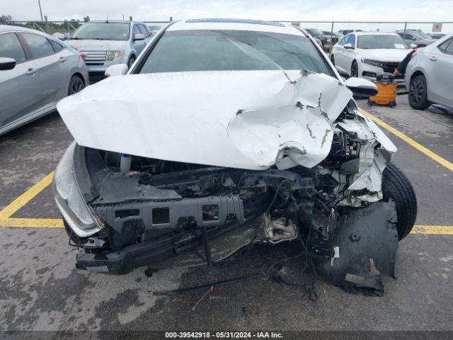 5NPE34AF2KH757205 Hyundai Sonata Sport