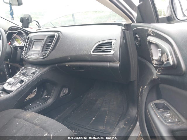 1C3CCCAB4FN691488 Chrysler 200 Limited
