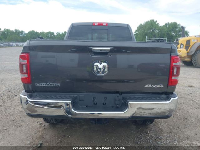 3C6UR5FL4NG323192 RAM 2500 Laramie  4x4 6'4 Box