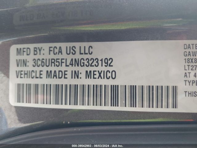 3C6UR5FL4NG323192 RAM 2500 Laramie  4x4 6'4 Box