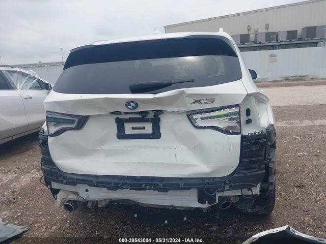 5UXTR9C52JLC75031 BMW X3 Xdrive30i