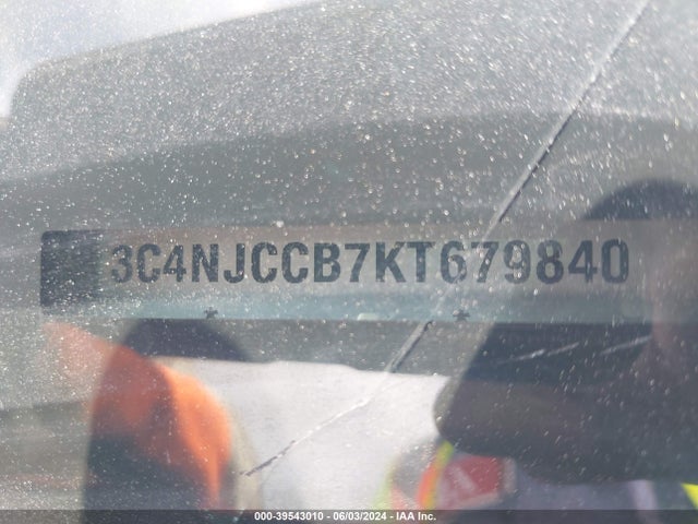3C4NJCCB7KT679840 Jeep Compass Limited Fwd
