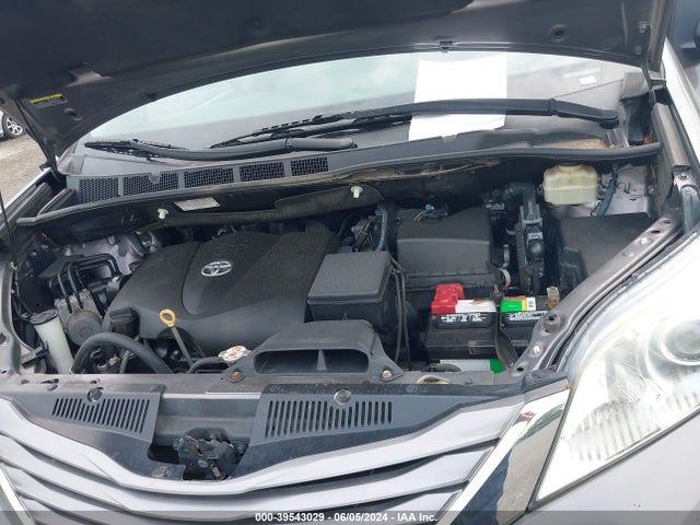 Toyota Sienna Xle 8 Passenger 2017 5TDYZ3DC3HS782818 Image 10